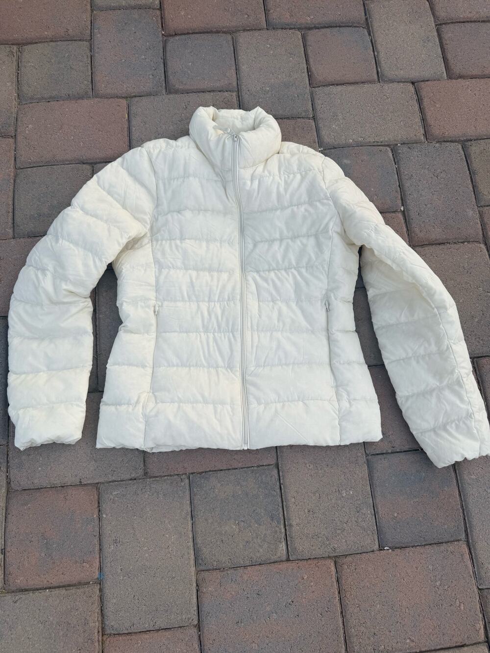 Uniqlo Lightweight Packable Puffer Jacket Women XS Water Repellent Outdoor